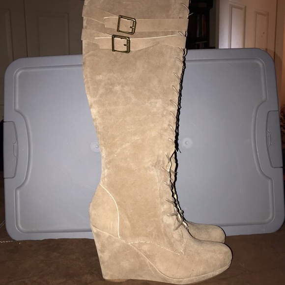 Over knee lace up boots - Picture 2 of 4